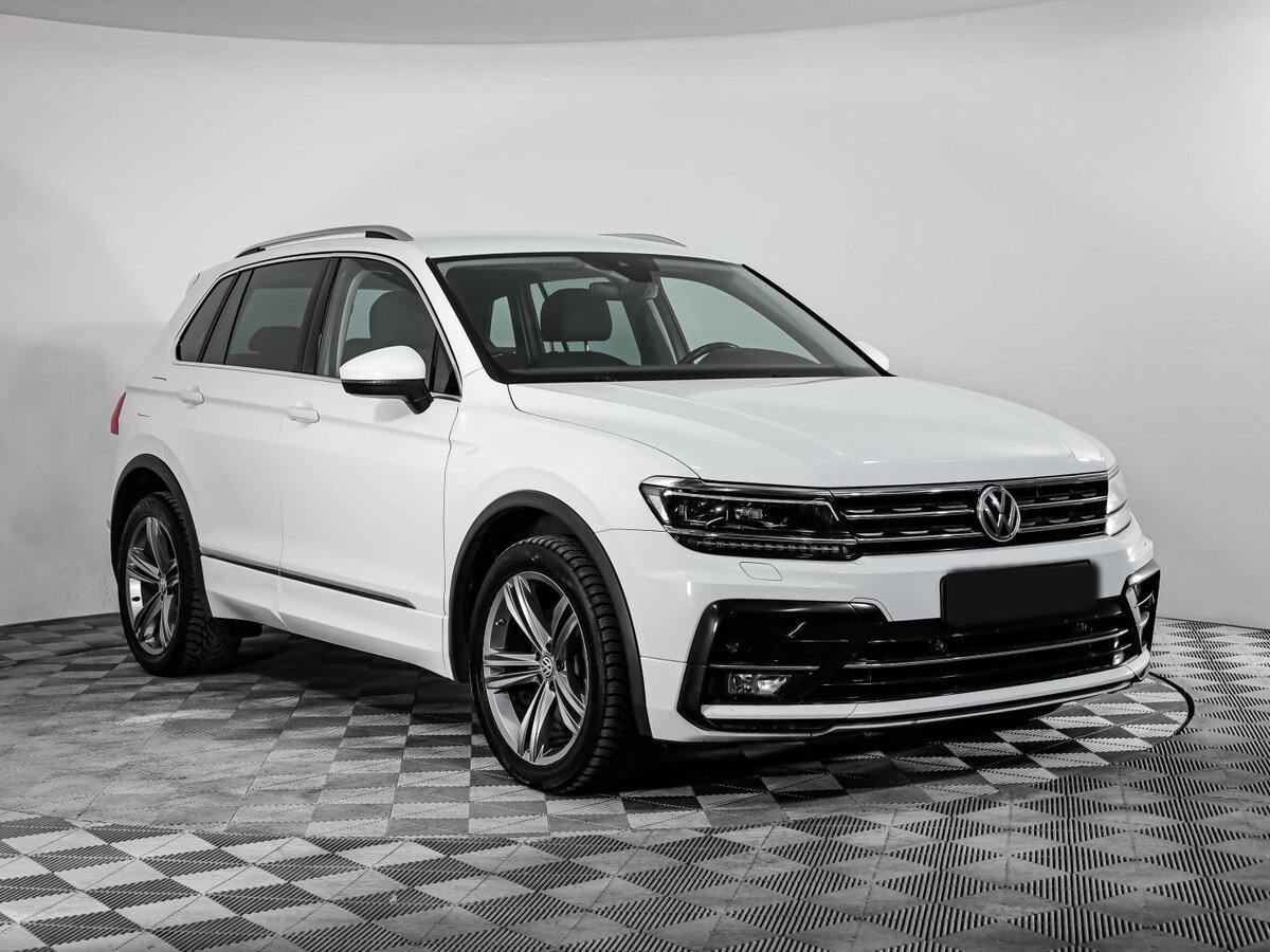 Volkswagen Tiguan II, 2019 - фото №3