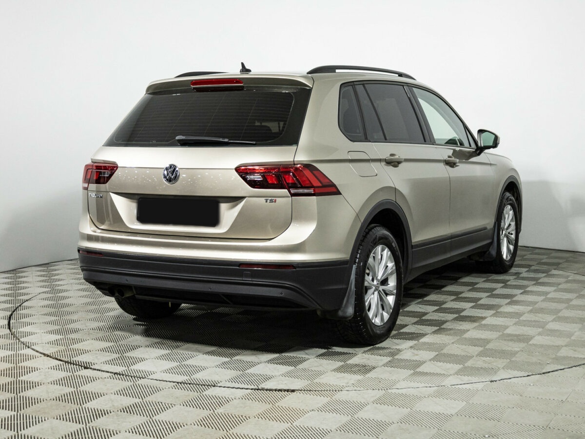 Volkswagen Tiguan II, 2017 - фото №4