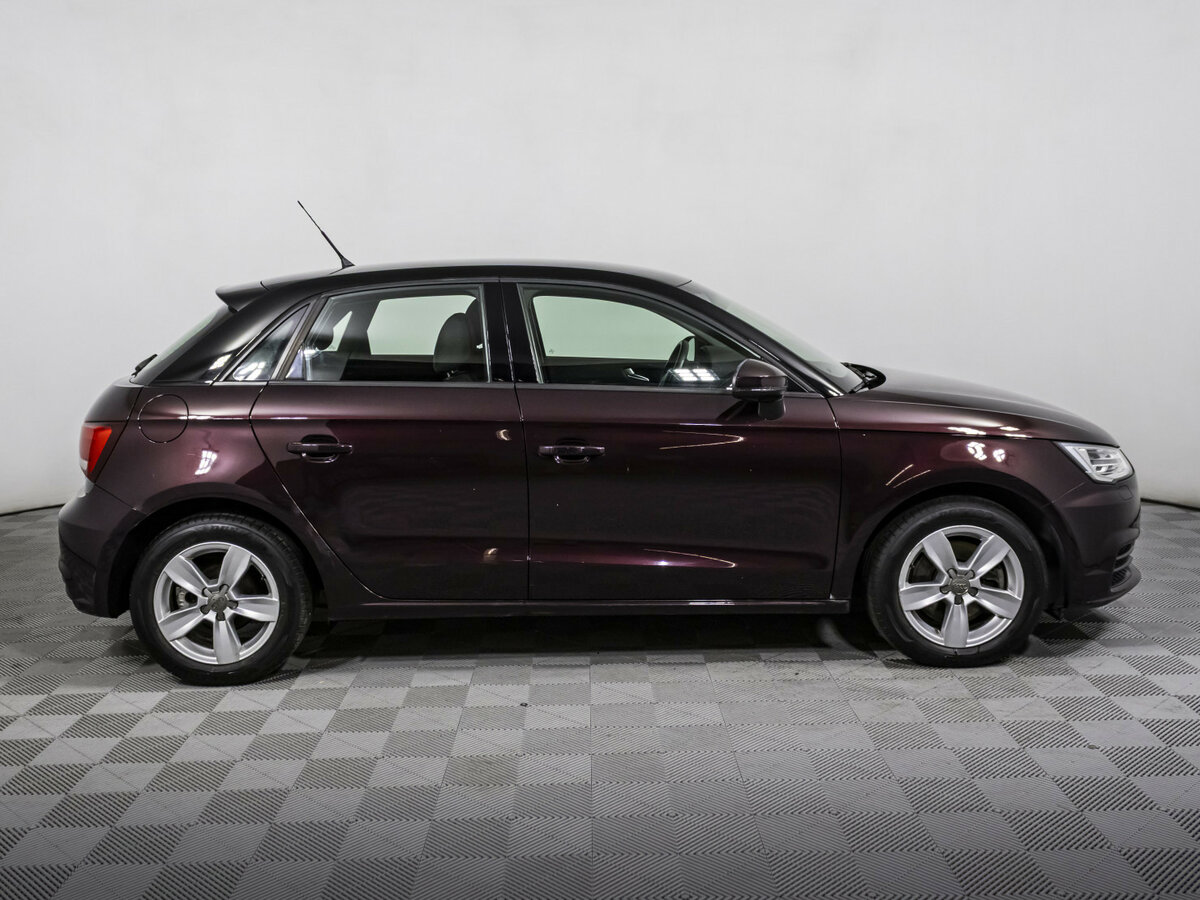 Audi A1 Sportback I (8X) Рестайлинг, 2015 - фото №4