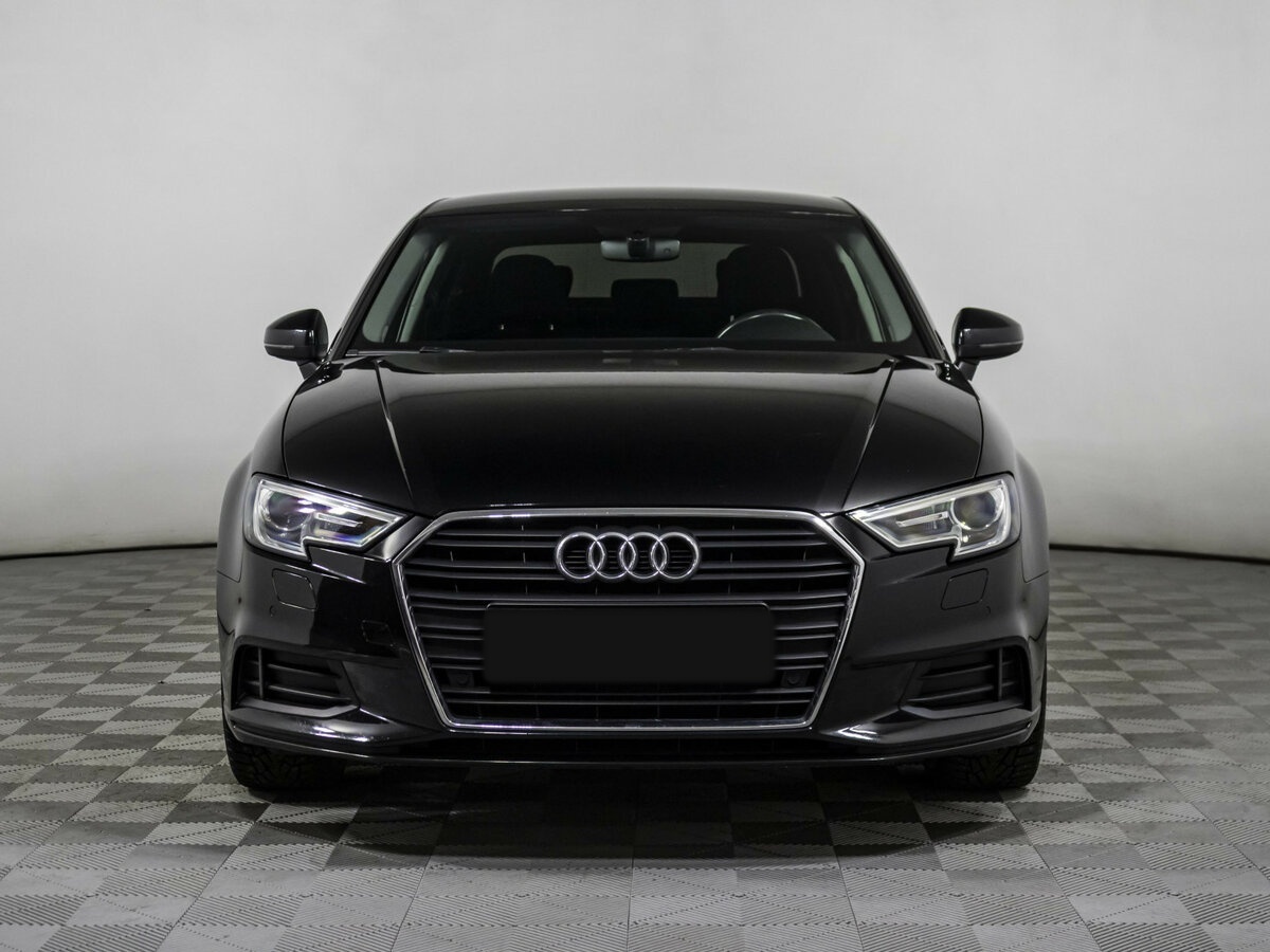 Audi A3 III (8V) Рестайлинг, 2017 - фото №2