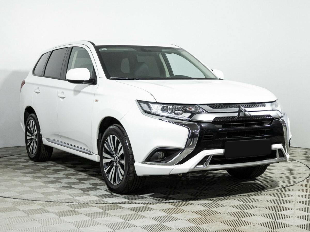 Mitsubishi Outlander III Рестайлинг 3, 2022 - фото №3