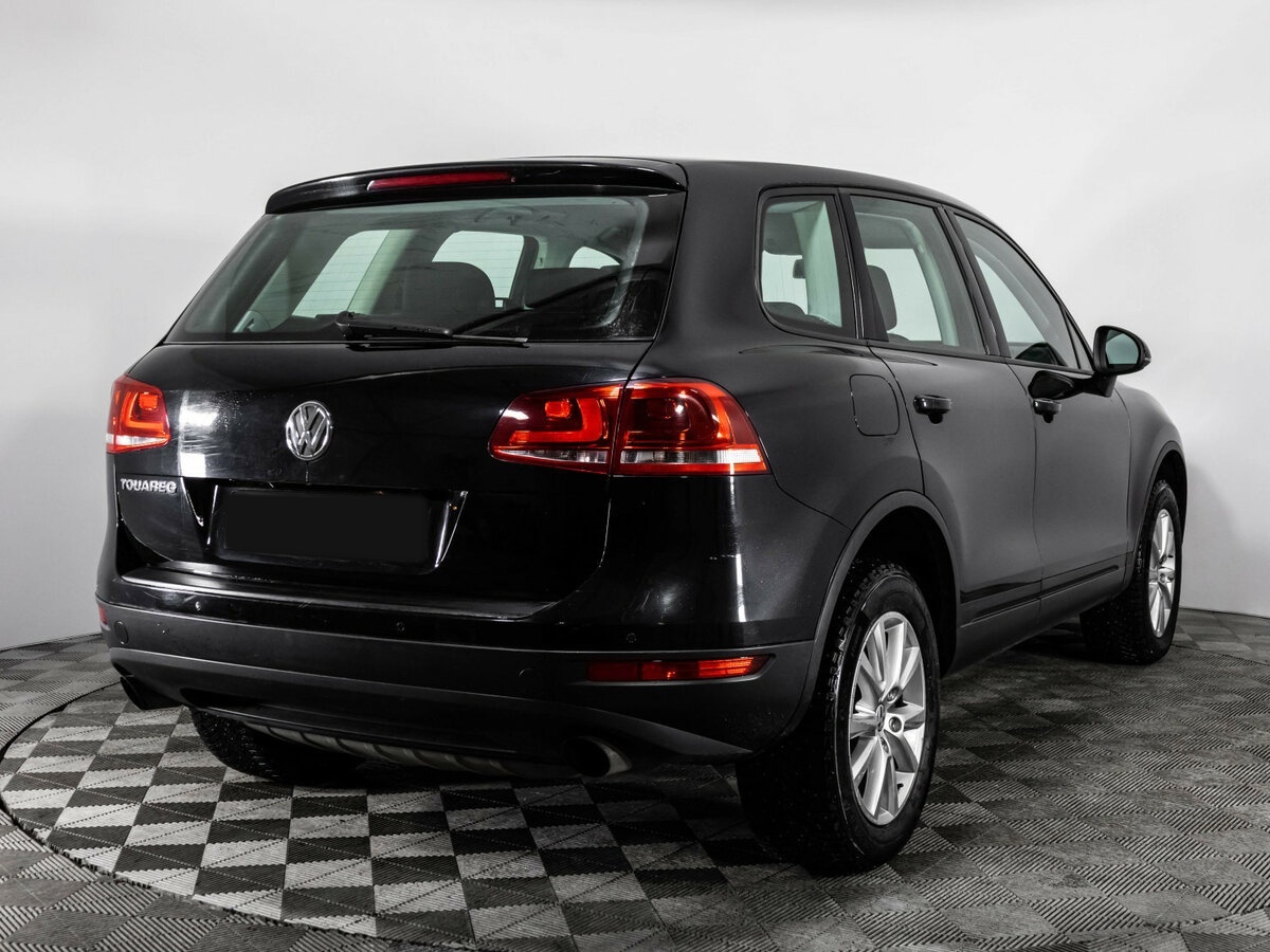 Volkswagen Touareg II, 2012 - фото №4