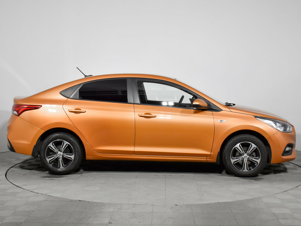 Hyundai Solaris II, 2017 - фото №4