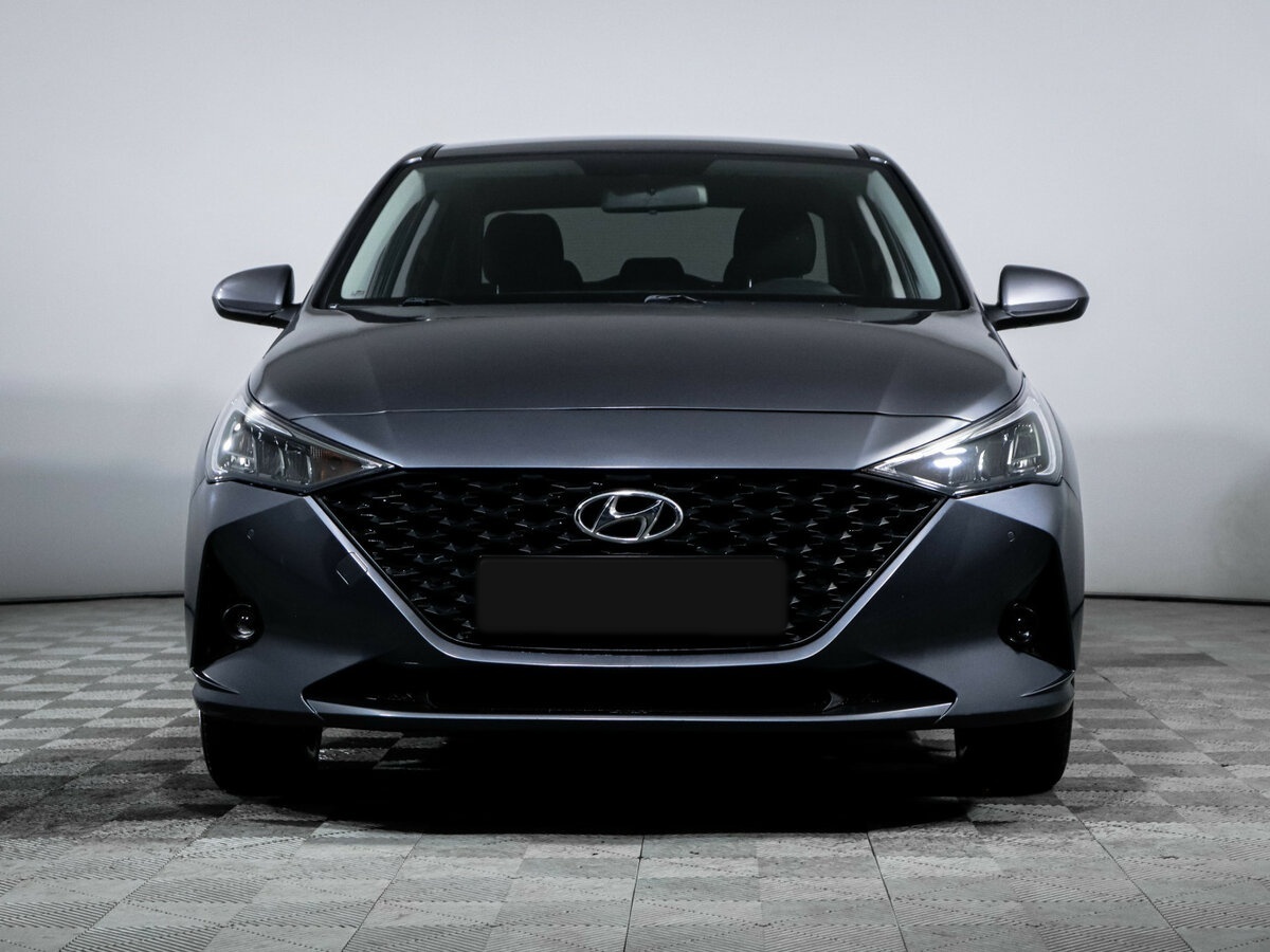 Hyundai Solaris II Рестайлинг, 2021 - фото №2
