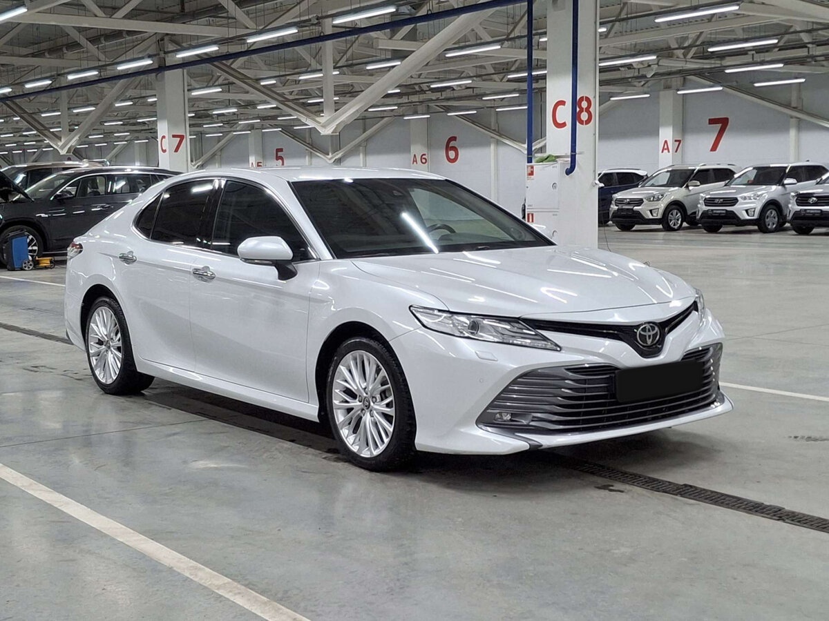 Toyota Camry VIII (XV70), 2020 - фото №3