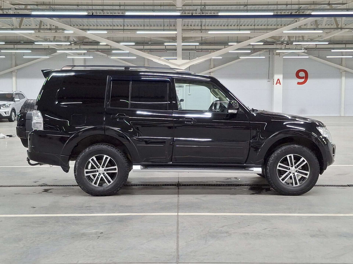 Mitsubishi Pajero IV Рестайлинг 1, 2012 - фото №4
