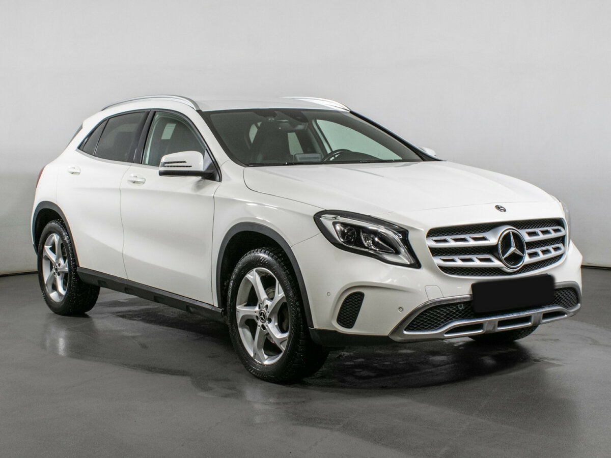 Mercedes-Benz GLA 200 I (X156) Рестайлинг, 2018 - фото №3