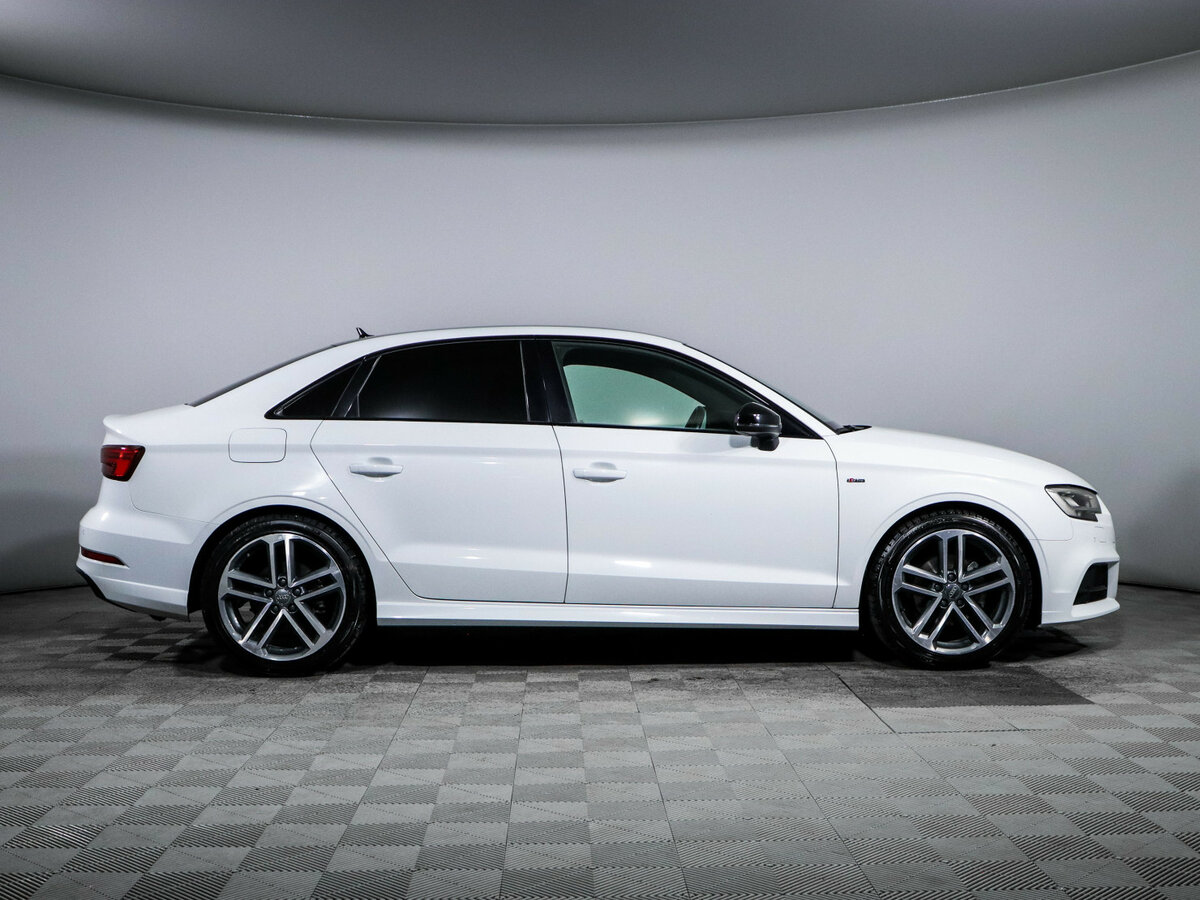 Audi A3 III (8V) Рестайлинг, 2018 - фото №4