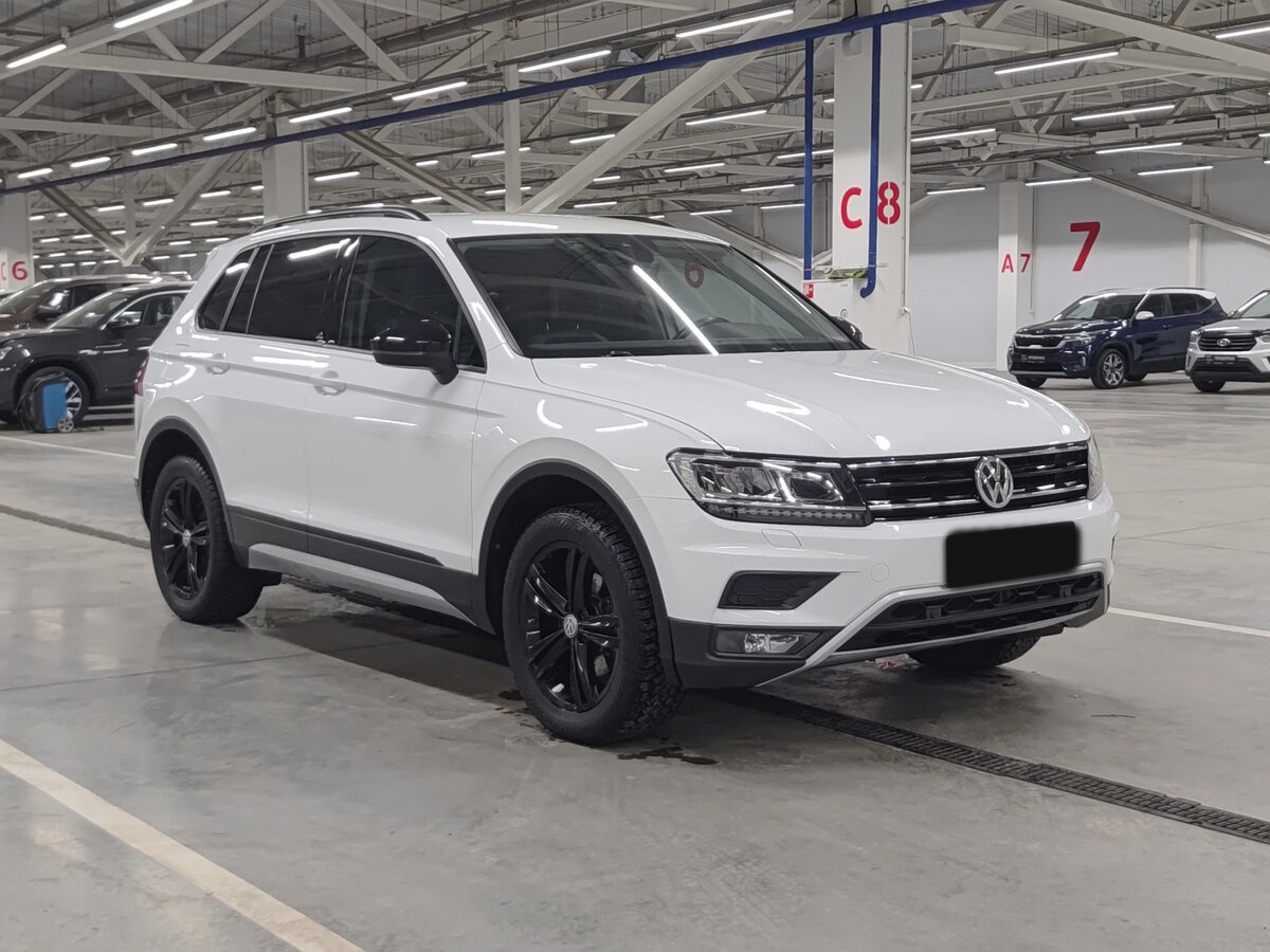 Volkswagen Tiguan II, 2019 - фото №3