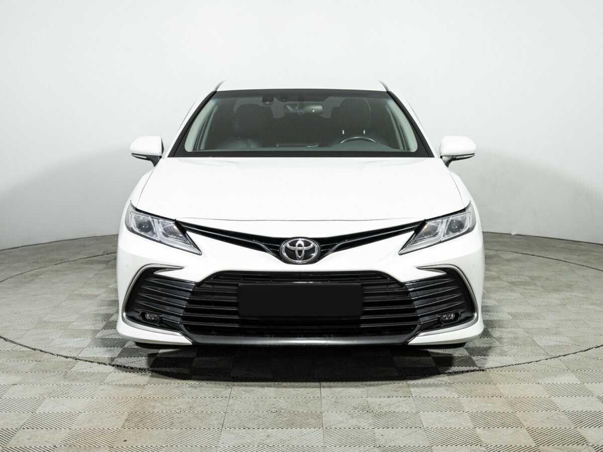 Toyota Camry VIII (XV70) Рестайлинг, 2021 - фото №2
