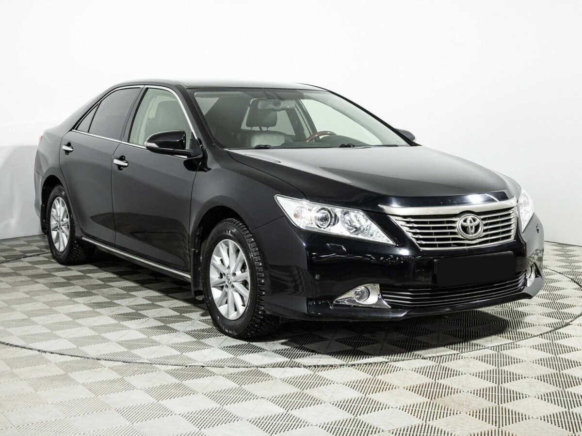 Toyota Camry VII (XV50), 2012 - фото №3