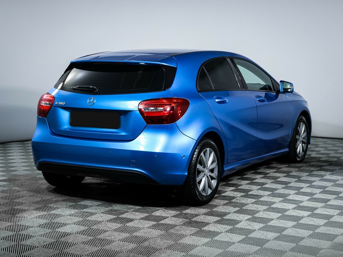 Mercedes-Benz A-Класс 180 III (W176) Рестайлинг, 2016 - фото №4