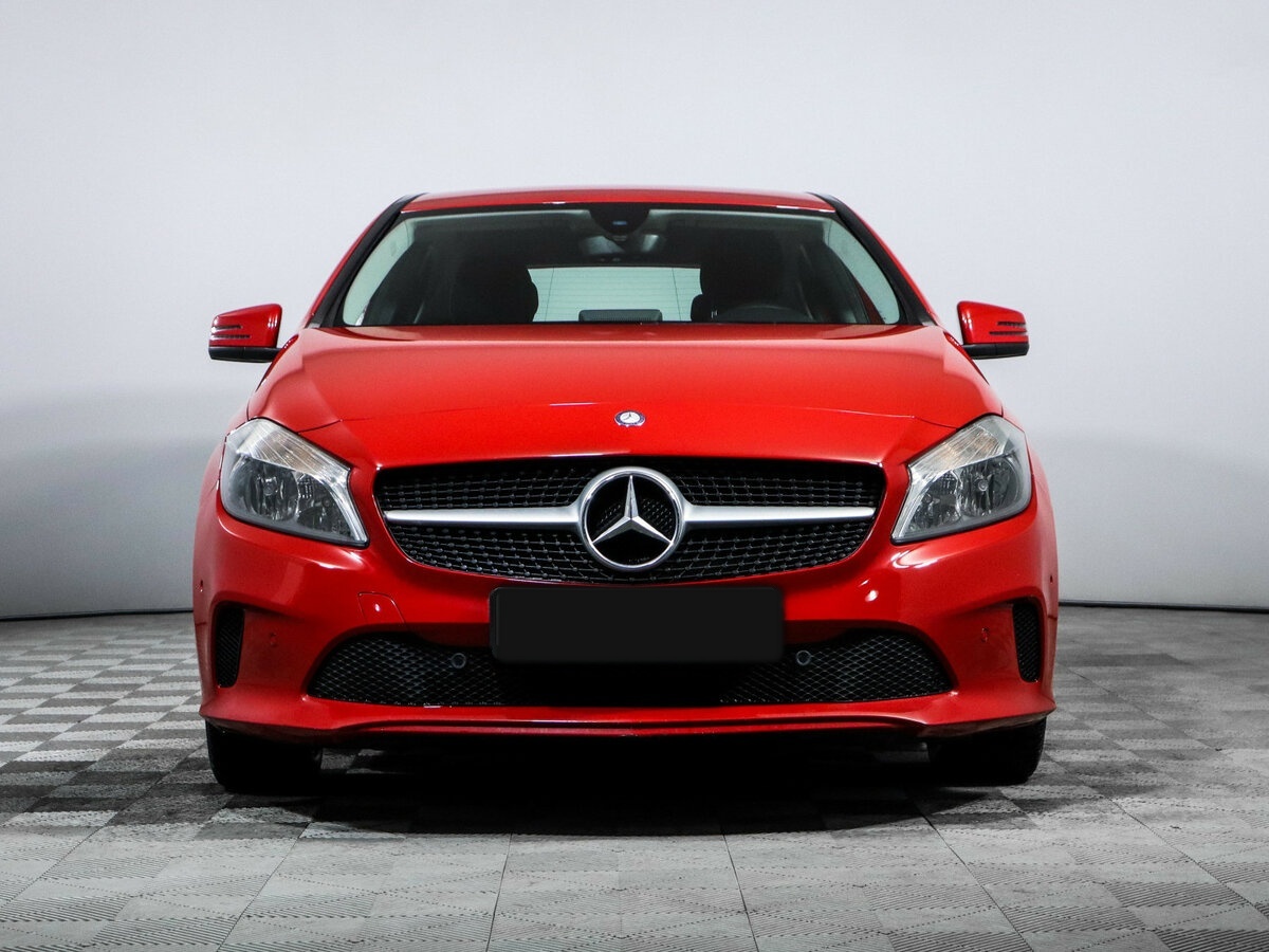 Mercedes-Benz A-Класс 180 III (W176) Рестайлинг, 2015 - фото №2