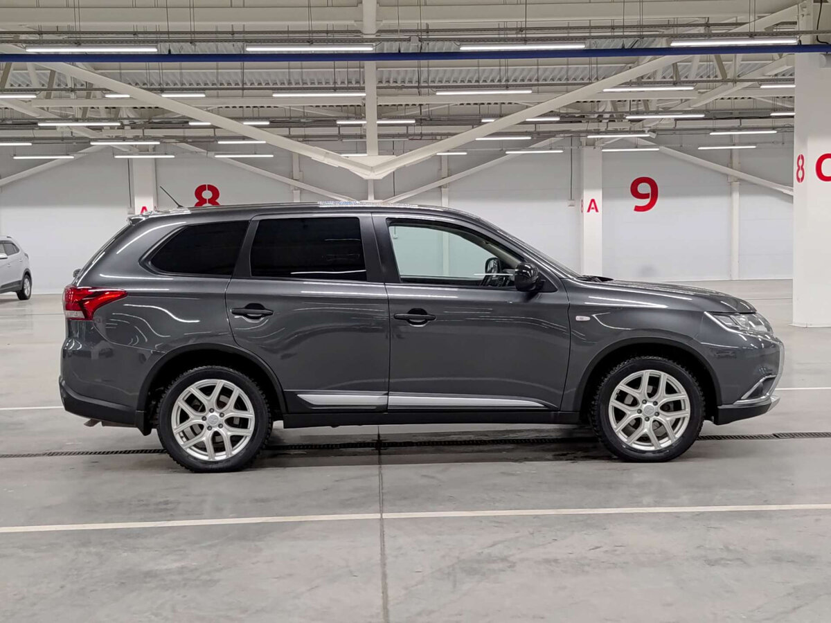 Mitsubishi Outlander III Рестайлинг 2, 2016 - фото №4