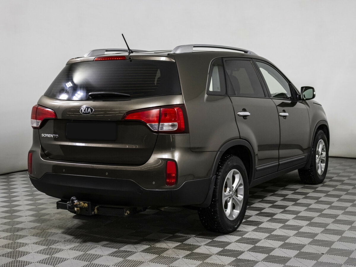 Kia Sorento II Рестайлинг, 2015 - фото №4