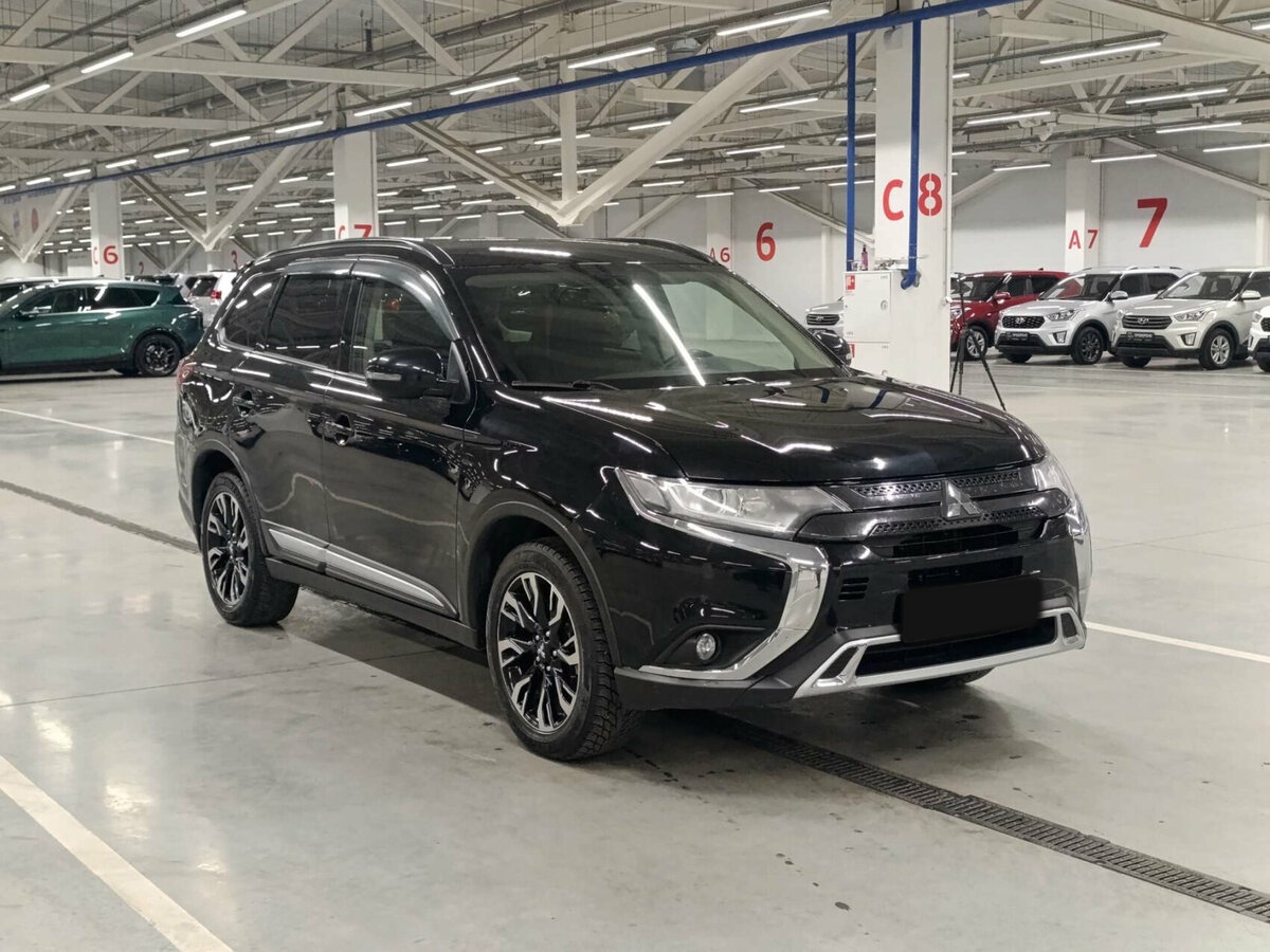 Mitsubishi Outlander III Рестайлинг 3, 2021 - фото №3
