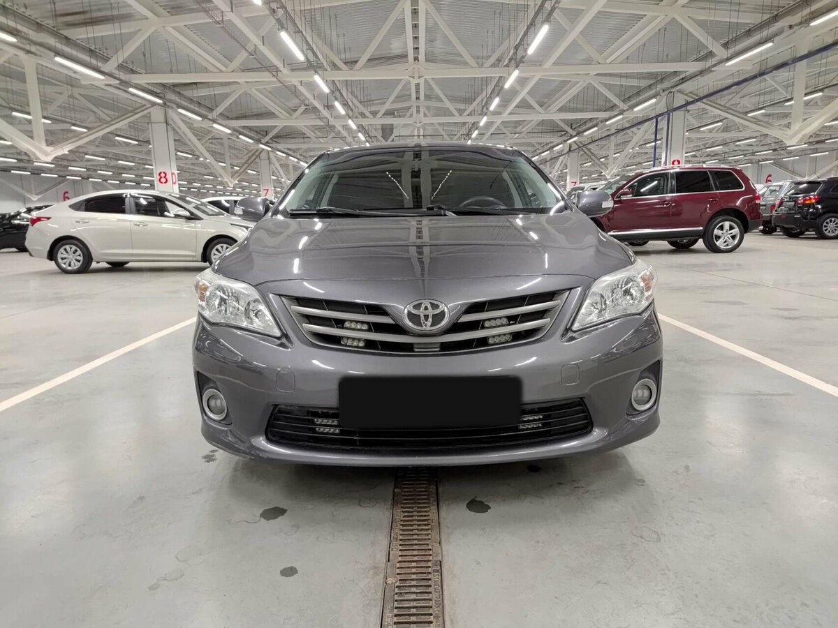 Toyota Corolla X (E140, E150) Рестайлинг, 2012 - фото №2