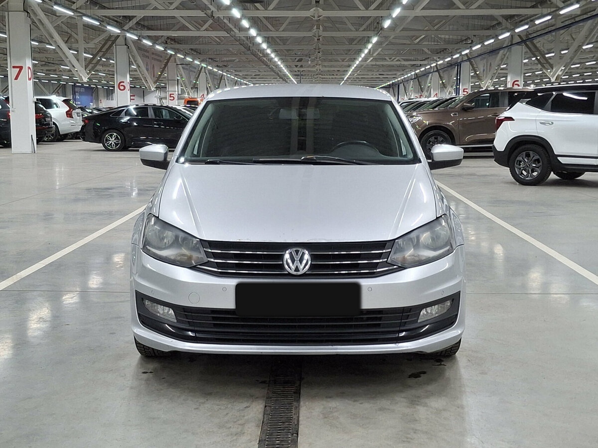 Volkswagen Polo V Рестайлинг, 2015 - фото №2