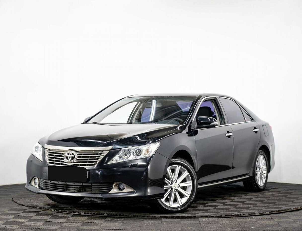 Toyota Camry, 2014