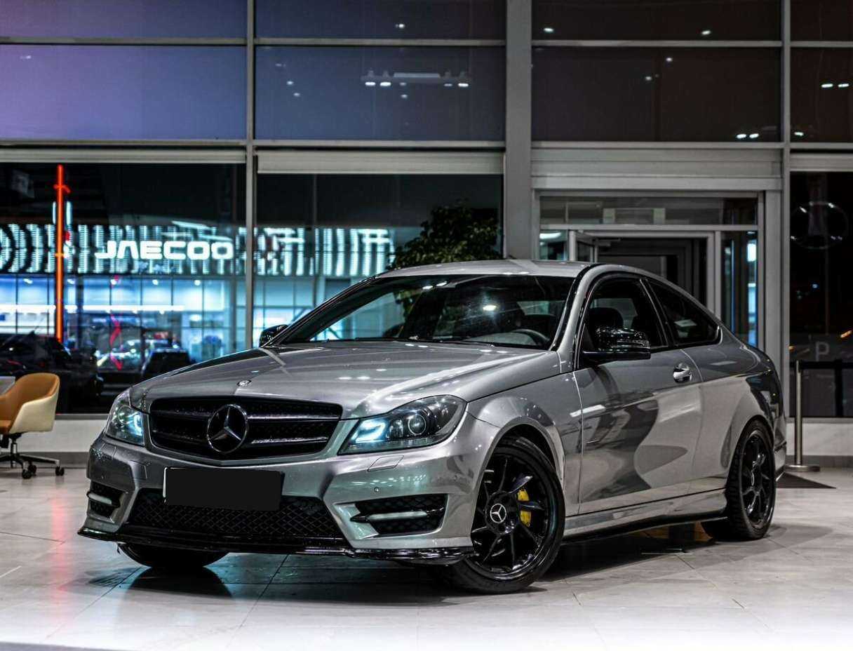 Mercedes-Benz C-Класс 250, 2012