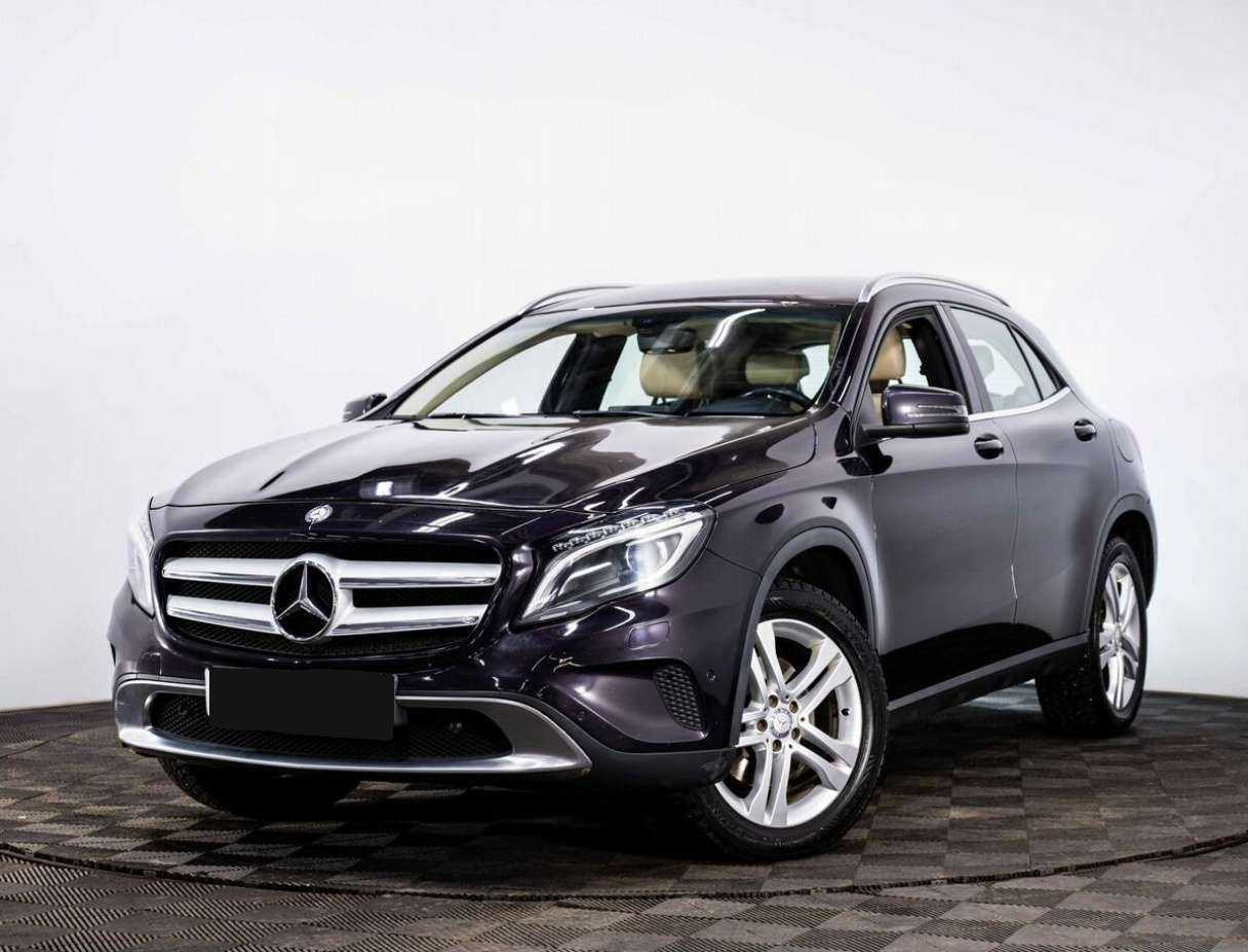 Mercedes-Benz GLA 250, 2015