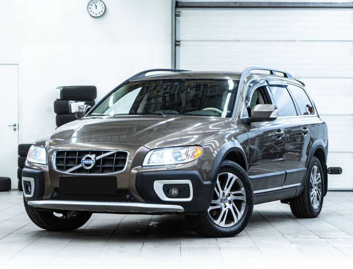 Volvo XC70, 2012