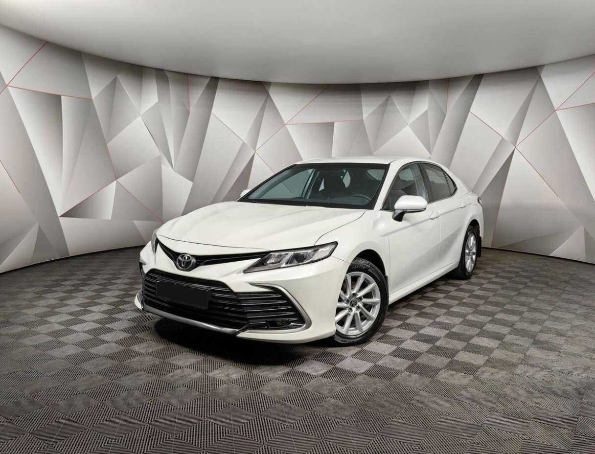 Toyota Camry, 2021
