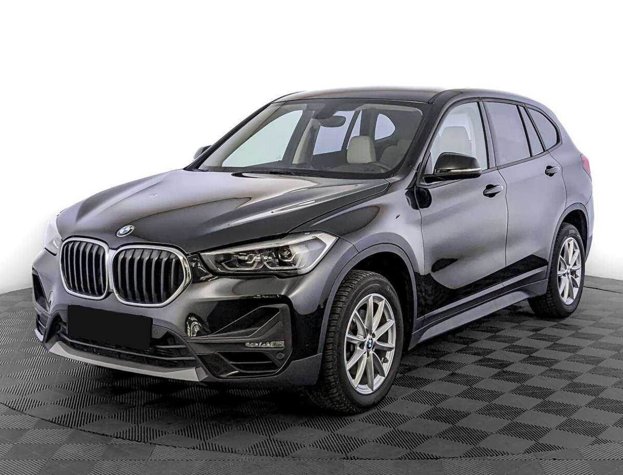 BMW X1 18i sDrive, 2021