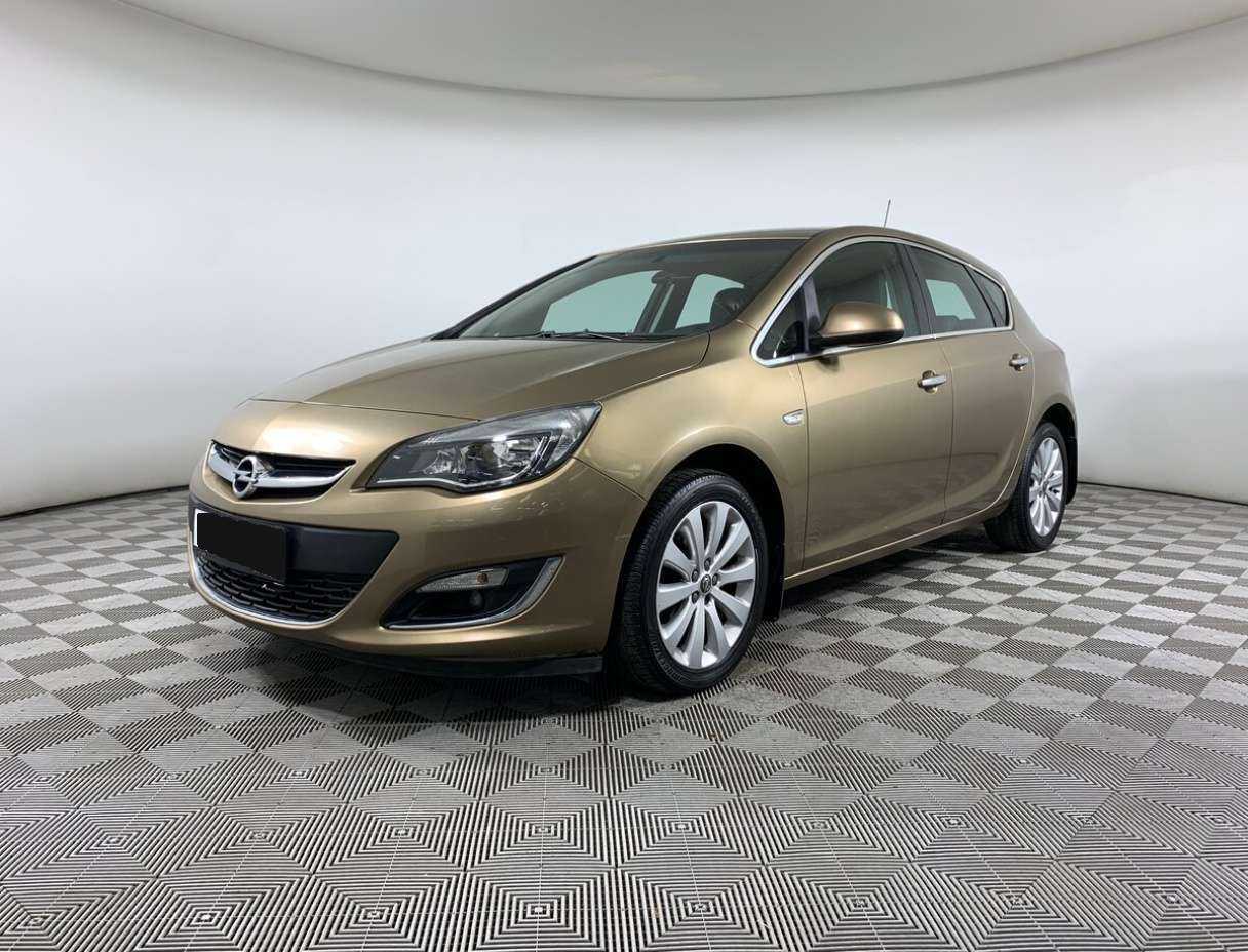 Opel Astra, 2012