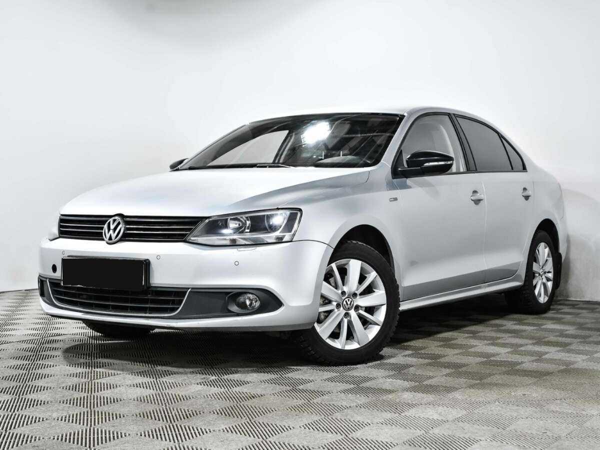 Volkswagen Jetta, 2013 - фото №1