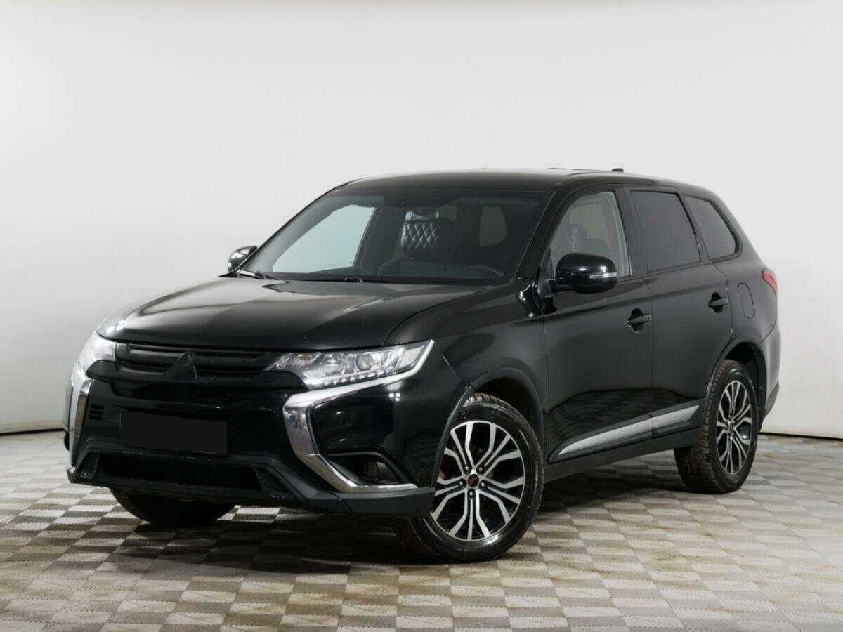Mitsubishi Outlander, 2018 - фото №1