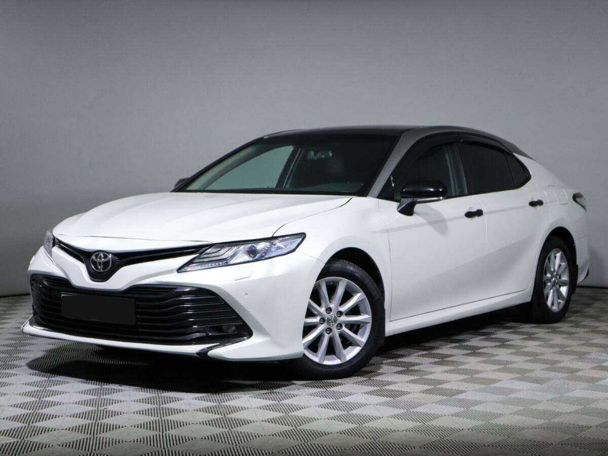 Toyota Camry, 2019