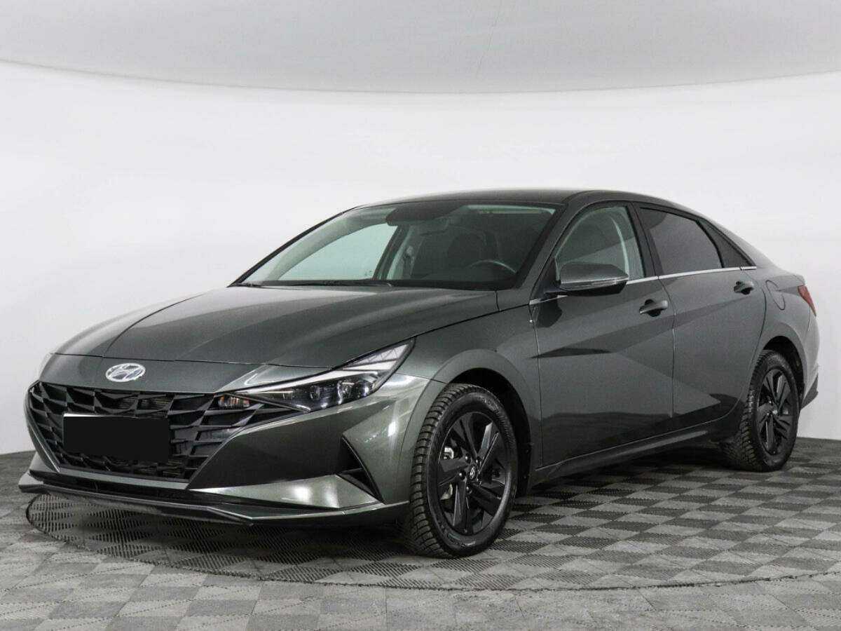 Hyundai Elantra, 2022 - фото №1