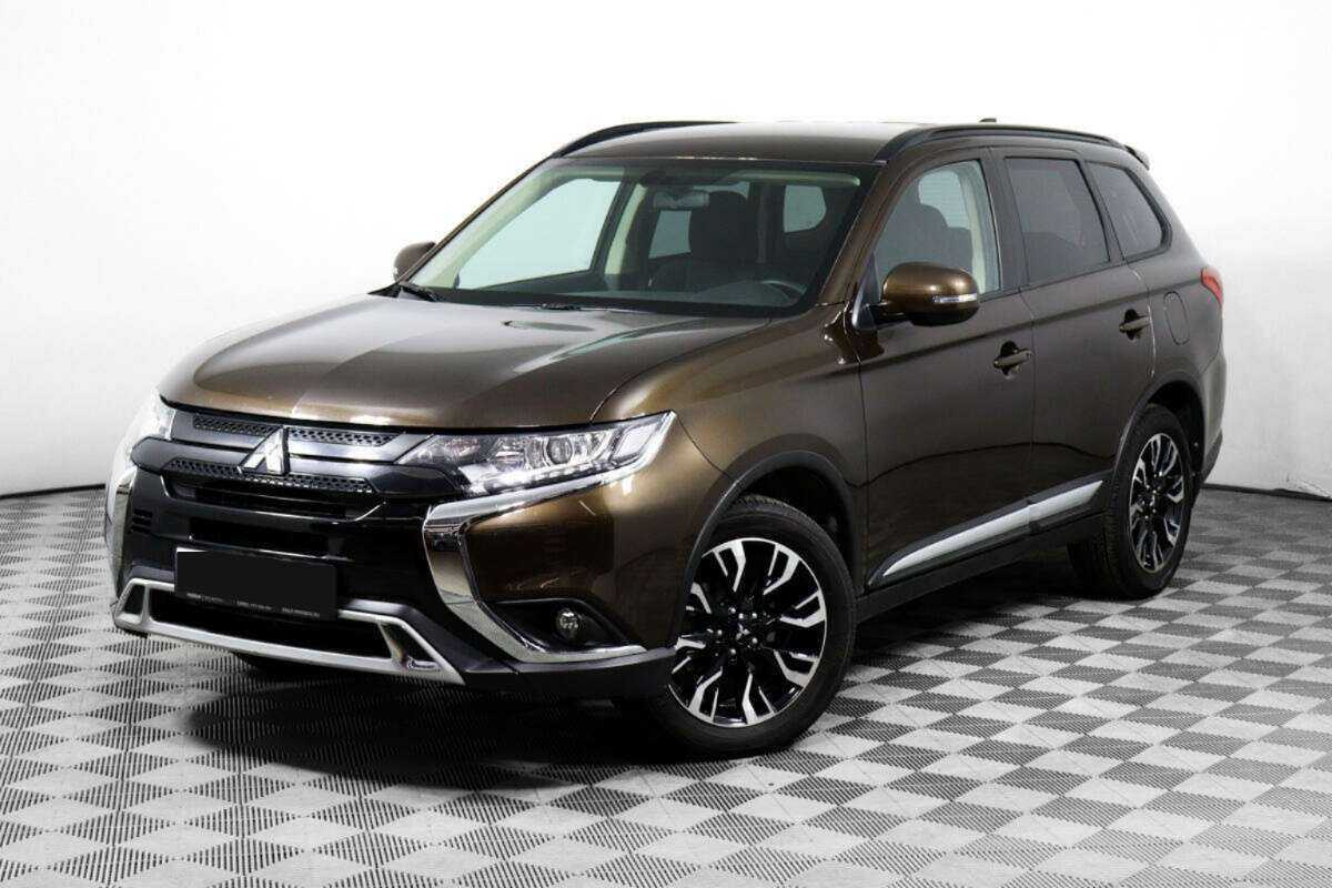 Mitsubishi Outlander, 2022