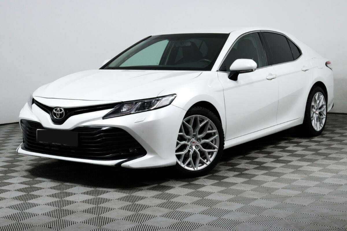 Toyota Camry, 2019