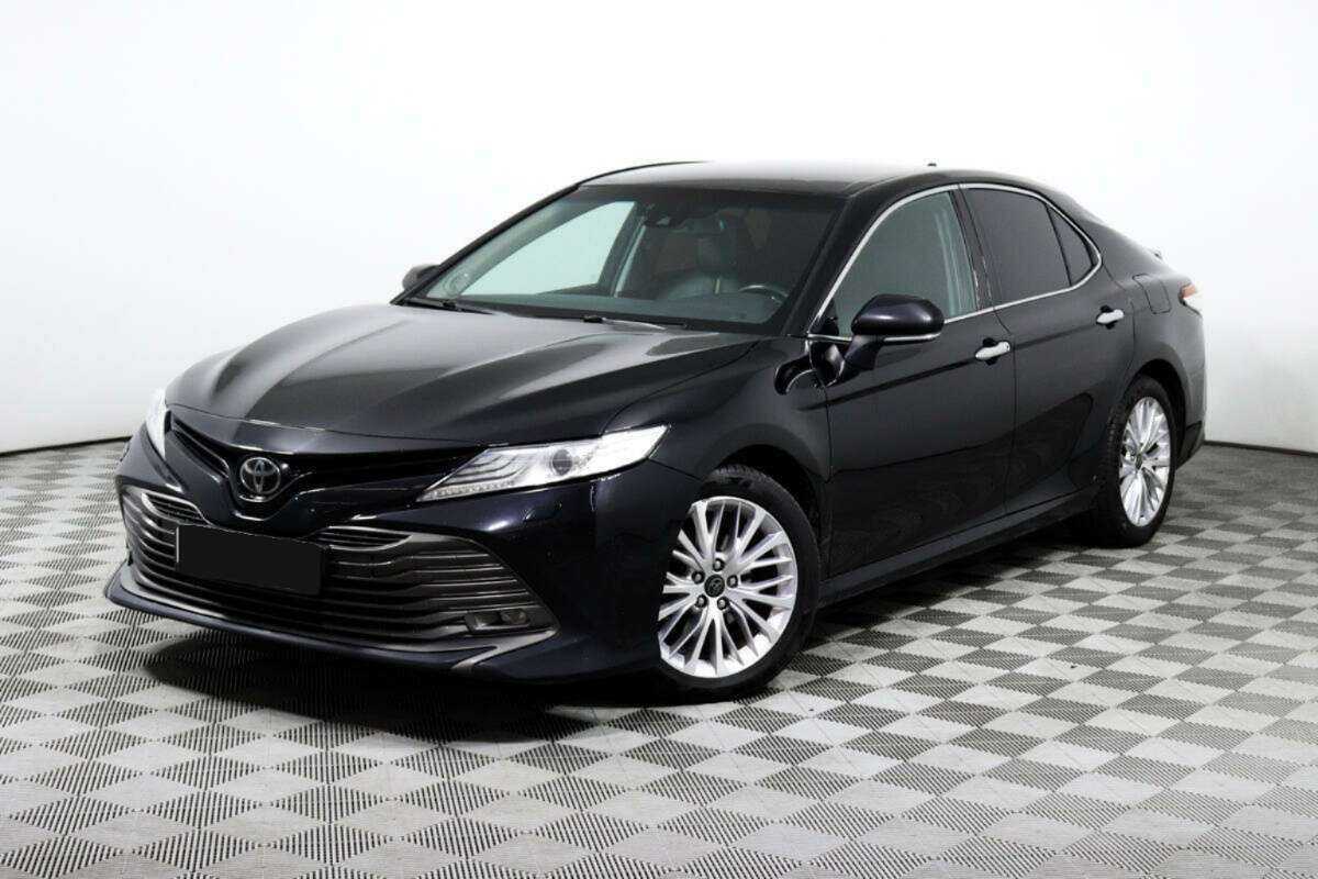 Toyota Camry, 2018