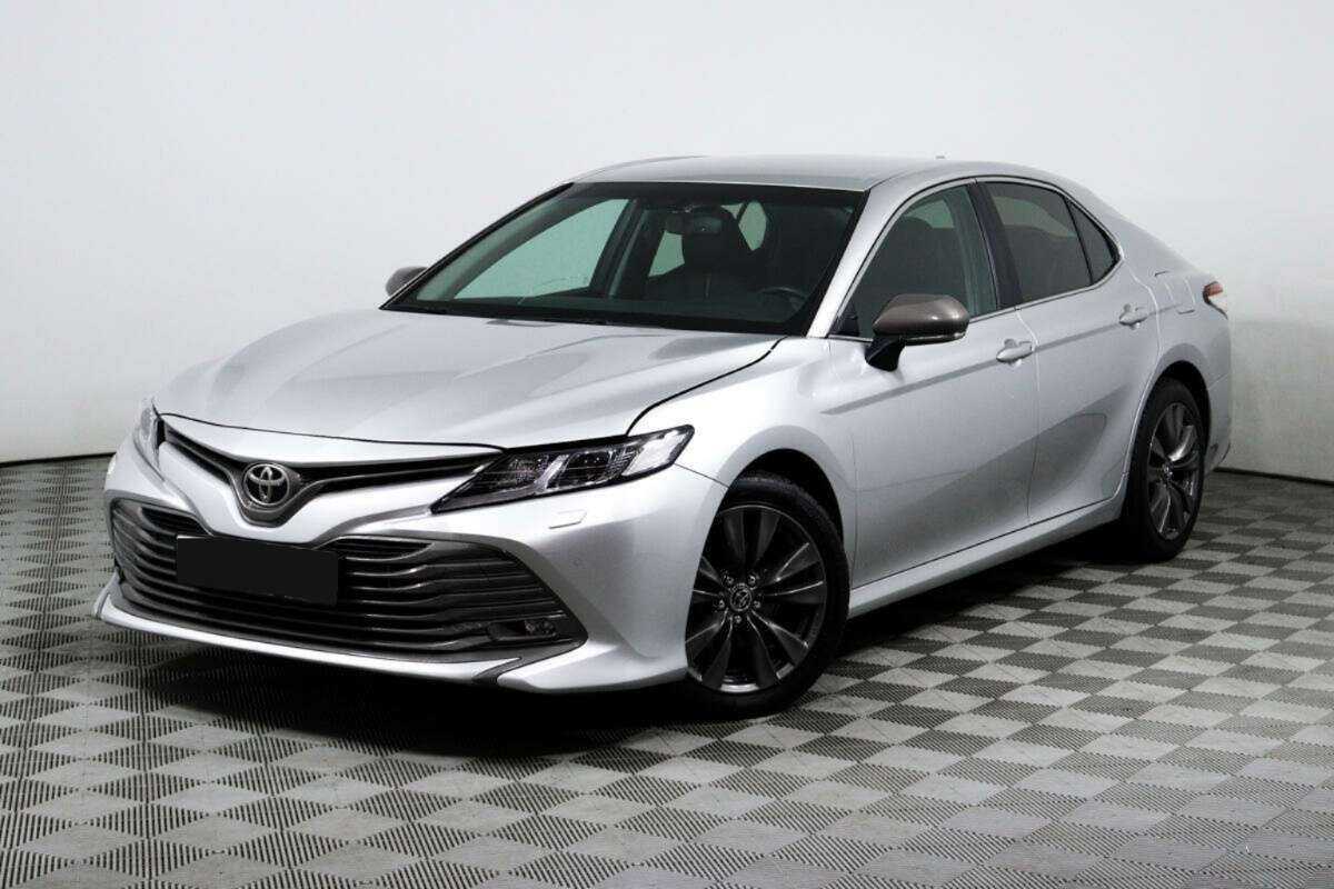 Toyota Camry, 2018