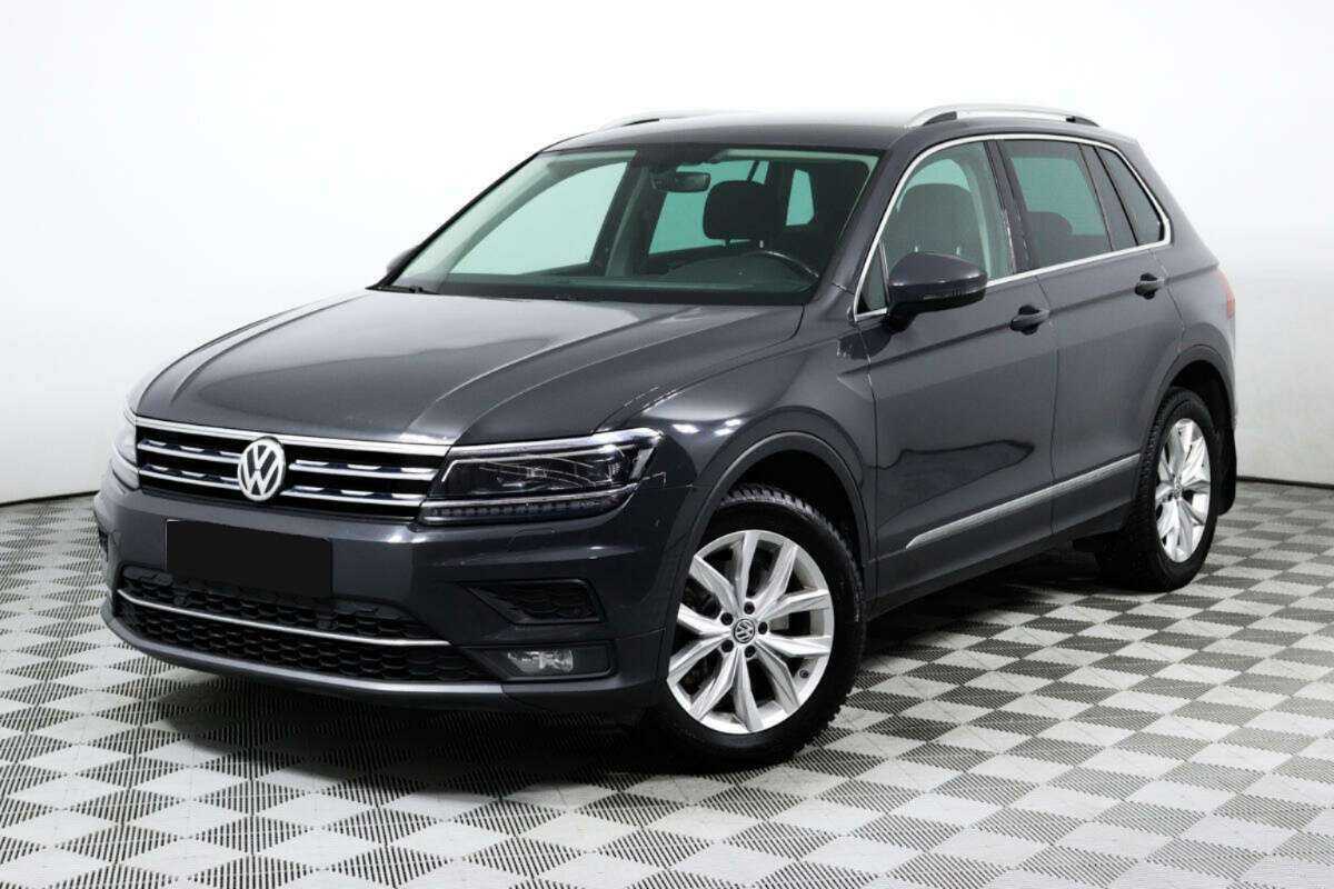 Volkswagen Tiguan, 2018 - фото №1