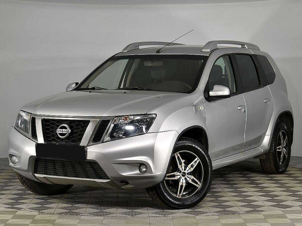 Nissan Terrano, 2014 - фото №1