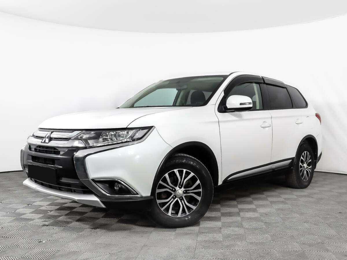 Mitsubishi Outlander, 2016