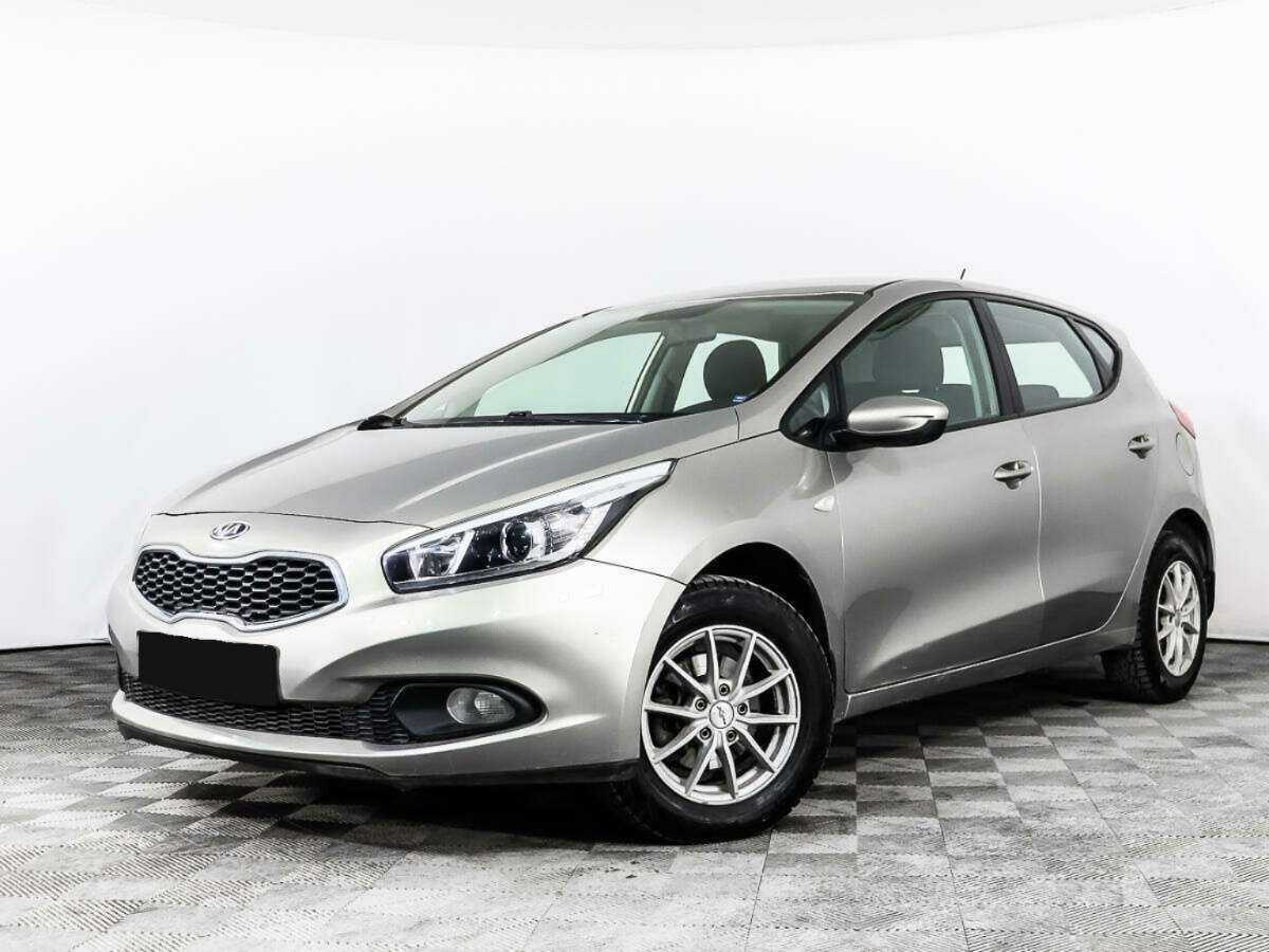 Kia Ceed, 2013 - фото №1