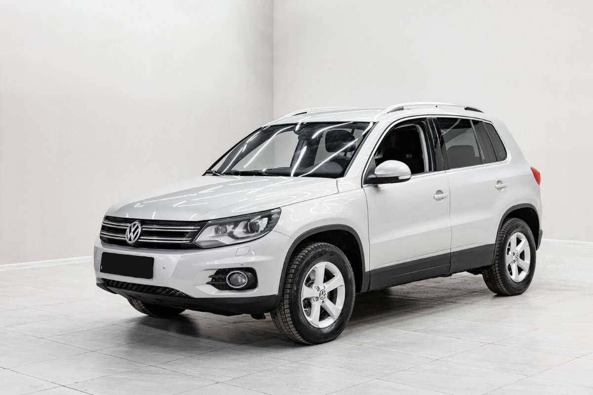 Volkswagen Tiguan, 2012