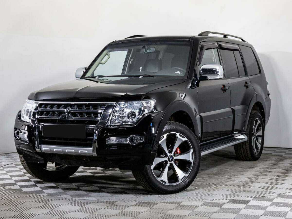 Mitsubishi Pajero, 2015