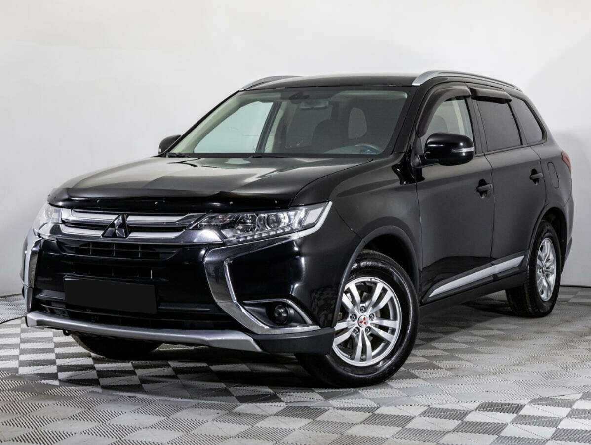 Mitsubishi Outlander, 2017 - фото №1