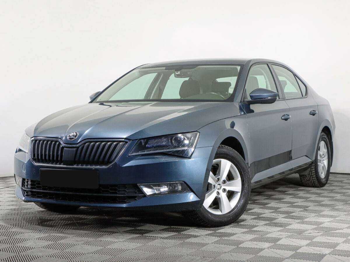 Skoda Superb, 2018 - фото №1