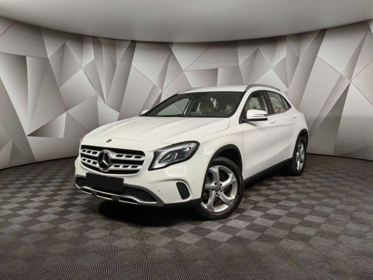 Mercedes-Benz GLA 200, 2019