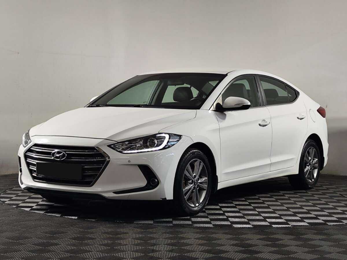 Hyundai Elantra, 2016 - фото №1