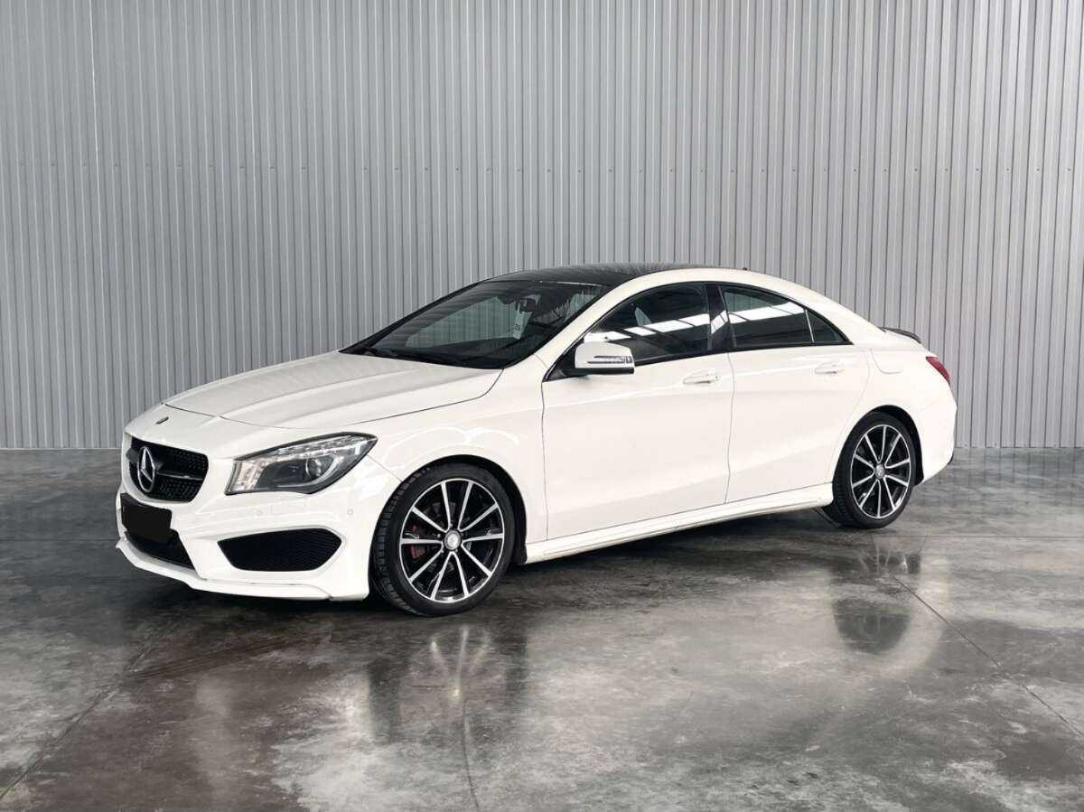 Mercedes-Benz CLA 200, 2014