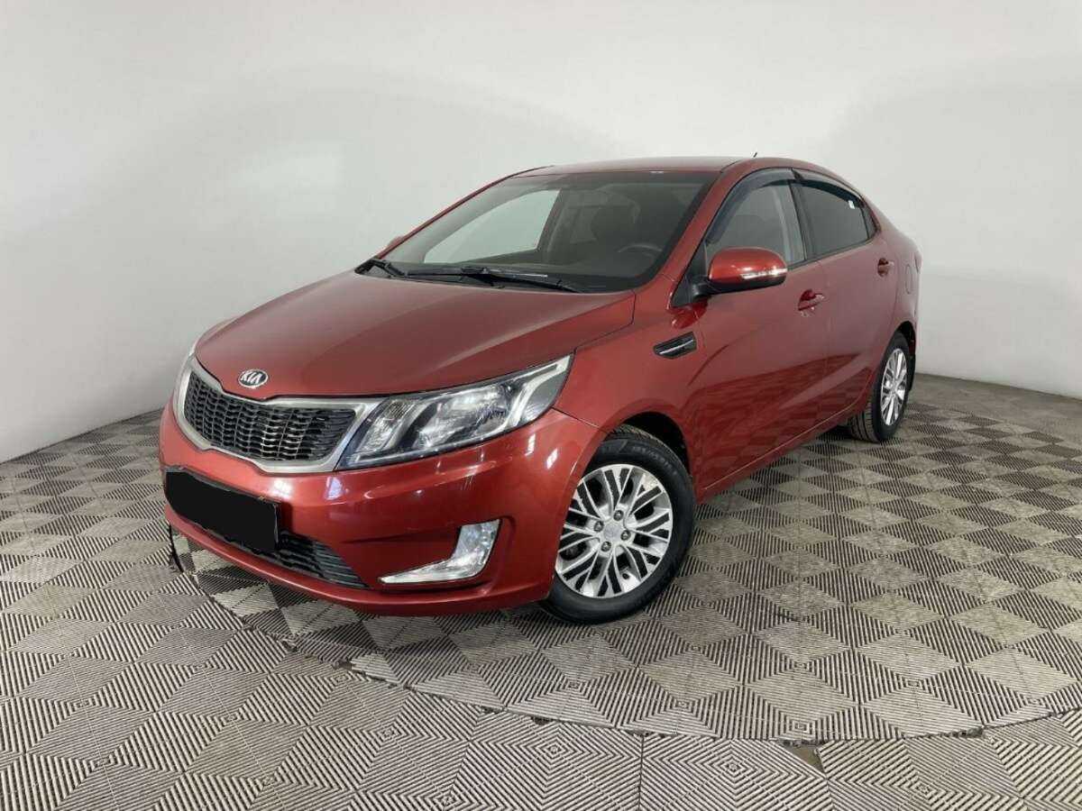Kia Rio 5-speed, 2013 - фото №1