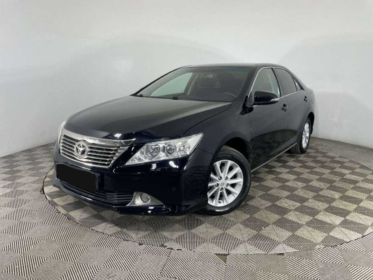 Toyota Camry, 2012 - фото №1